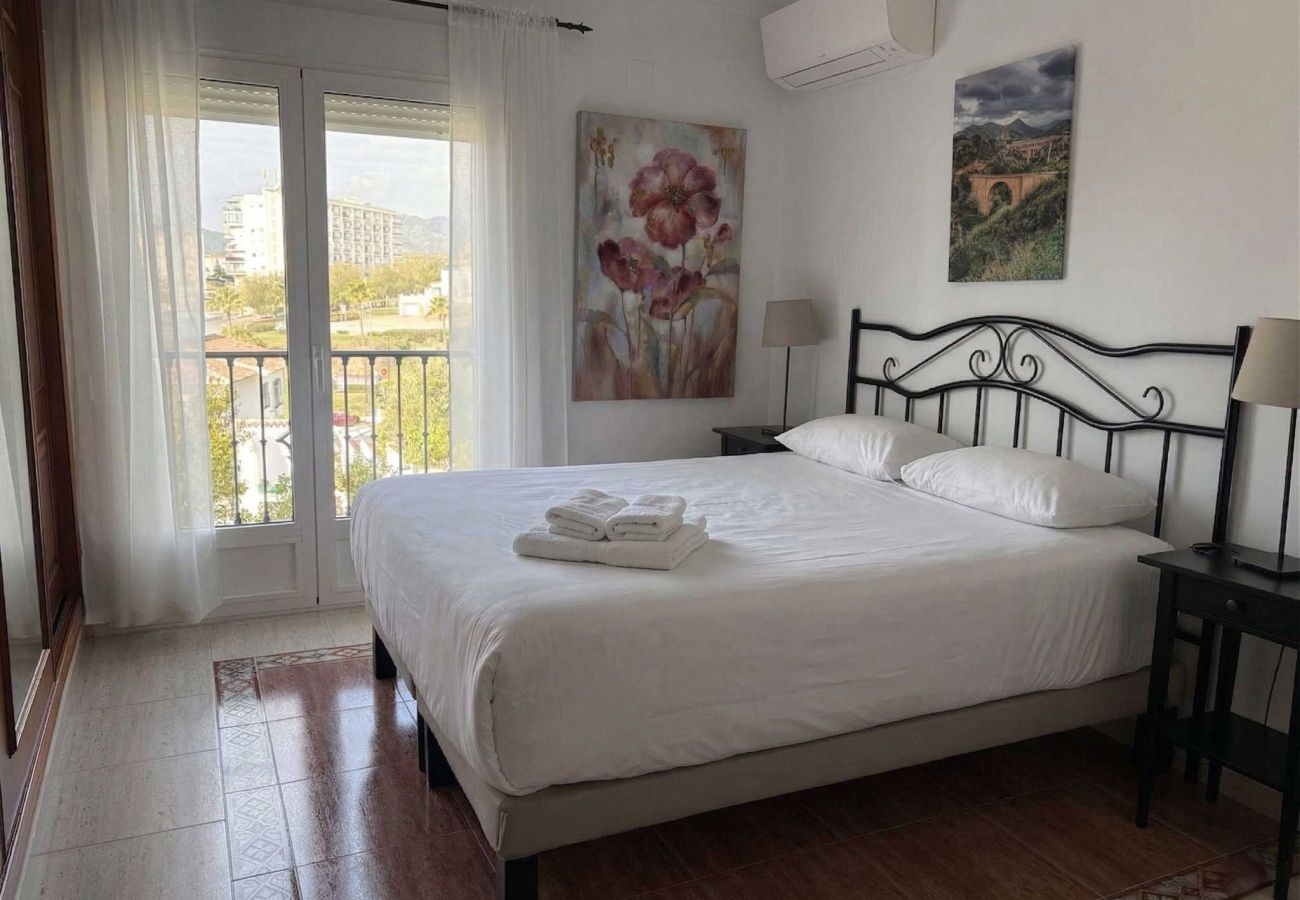 Apartamento en Nerja - Villa Sandra Top Floor Escape by Casasol