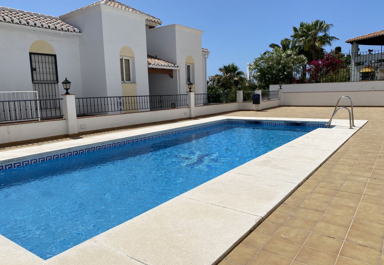 Apartamento en Nerja - Chimenea Pinar 2 Apartment by Casasol 