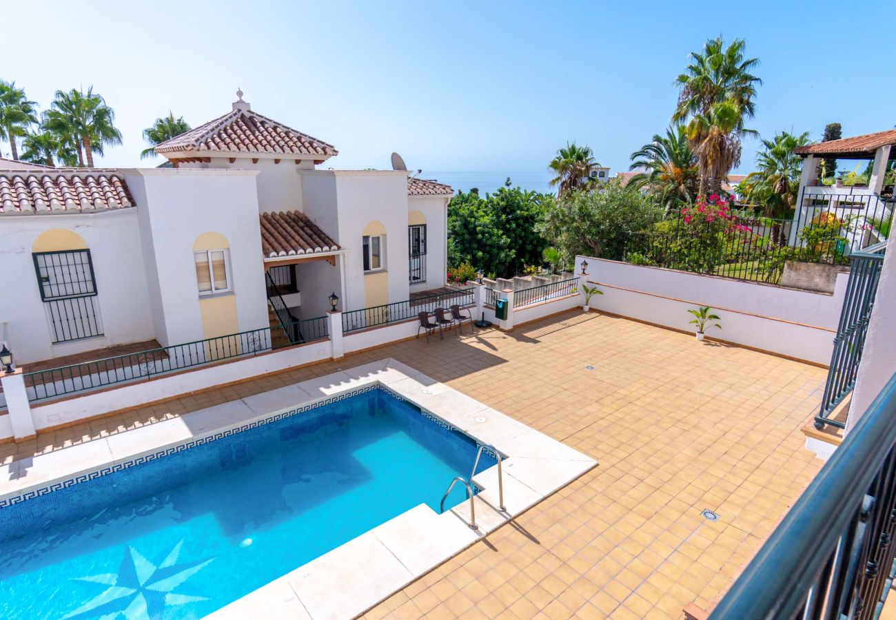 Apartamento en Nerja - Chimenea Pinar 2 Apartment by Casasol 