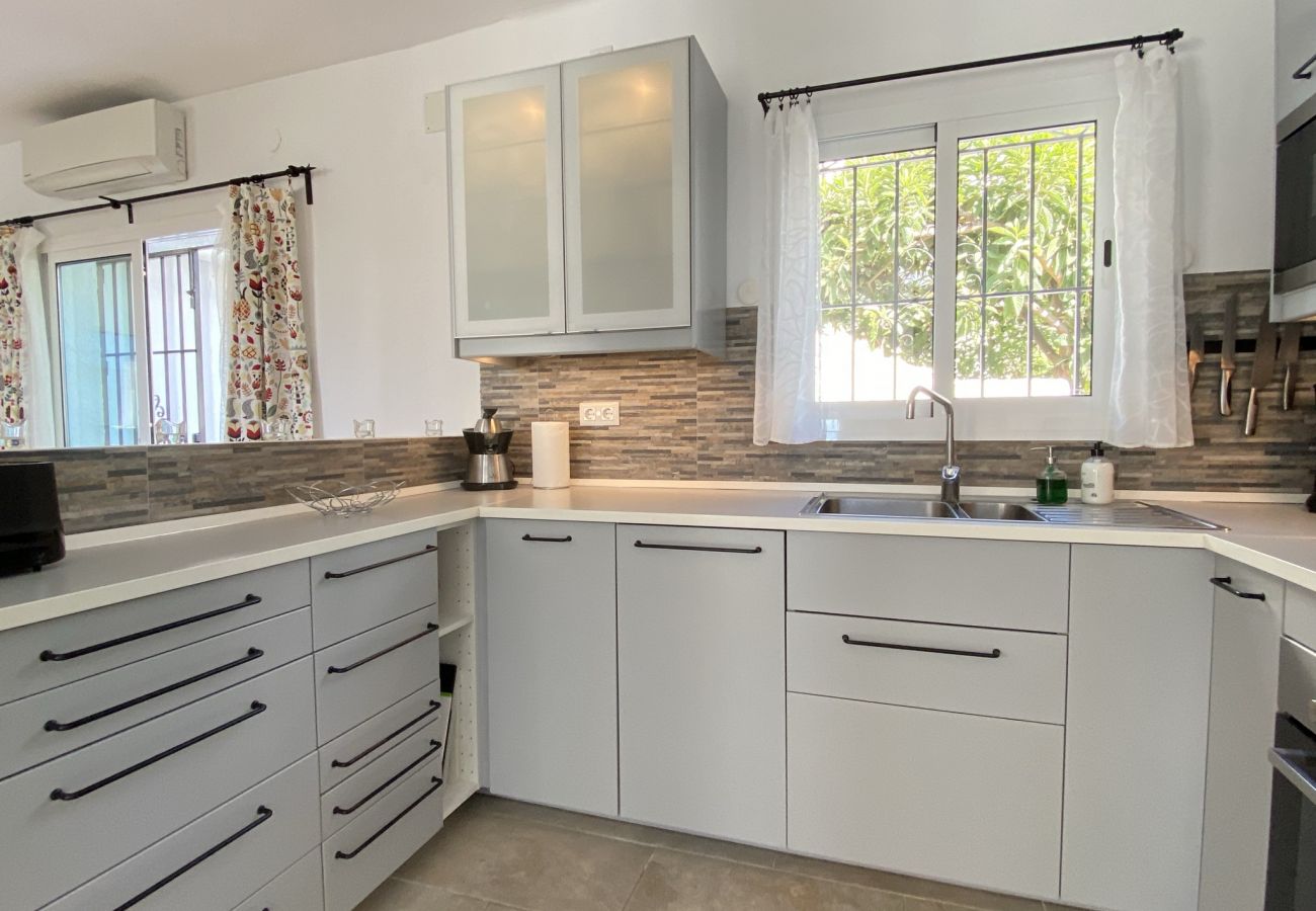 Casa adosada en Nerja - Casa Lovisa Private Pool by Casasol 