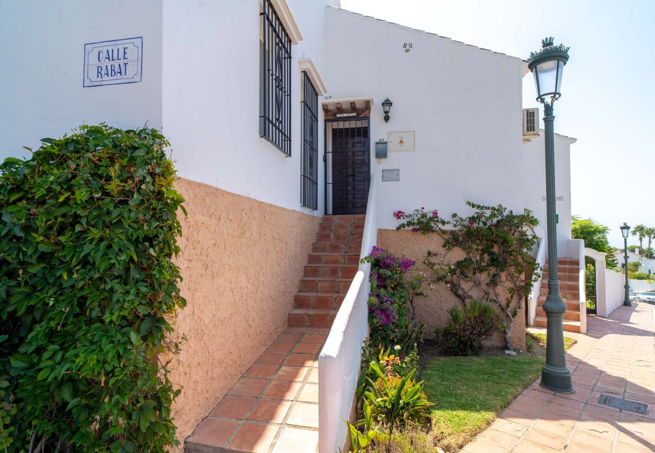 Apartamento en Nerja - Oasis de Capistrano Rabat 27 by Casasol 