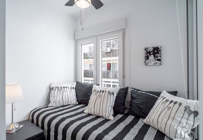 Apartamento en Nerja - Apartamento Urban Suite by Casasol