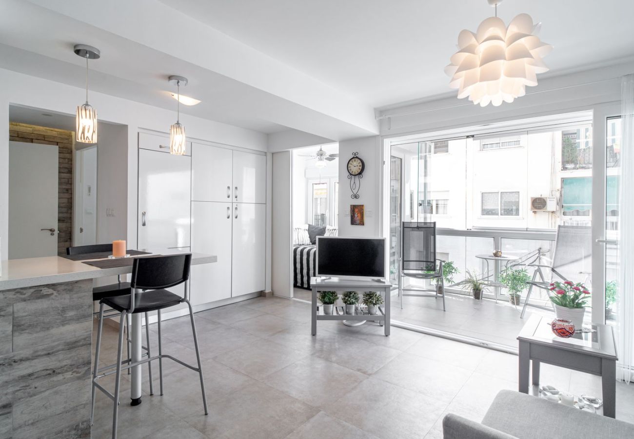 Apartamento en Nerja - Apartamento Urban Suite by Casasol 