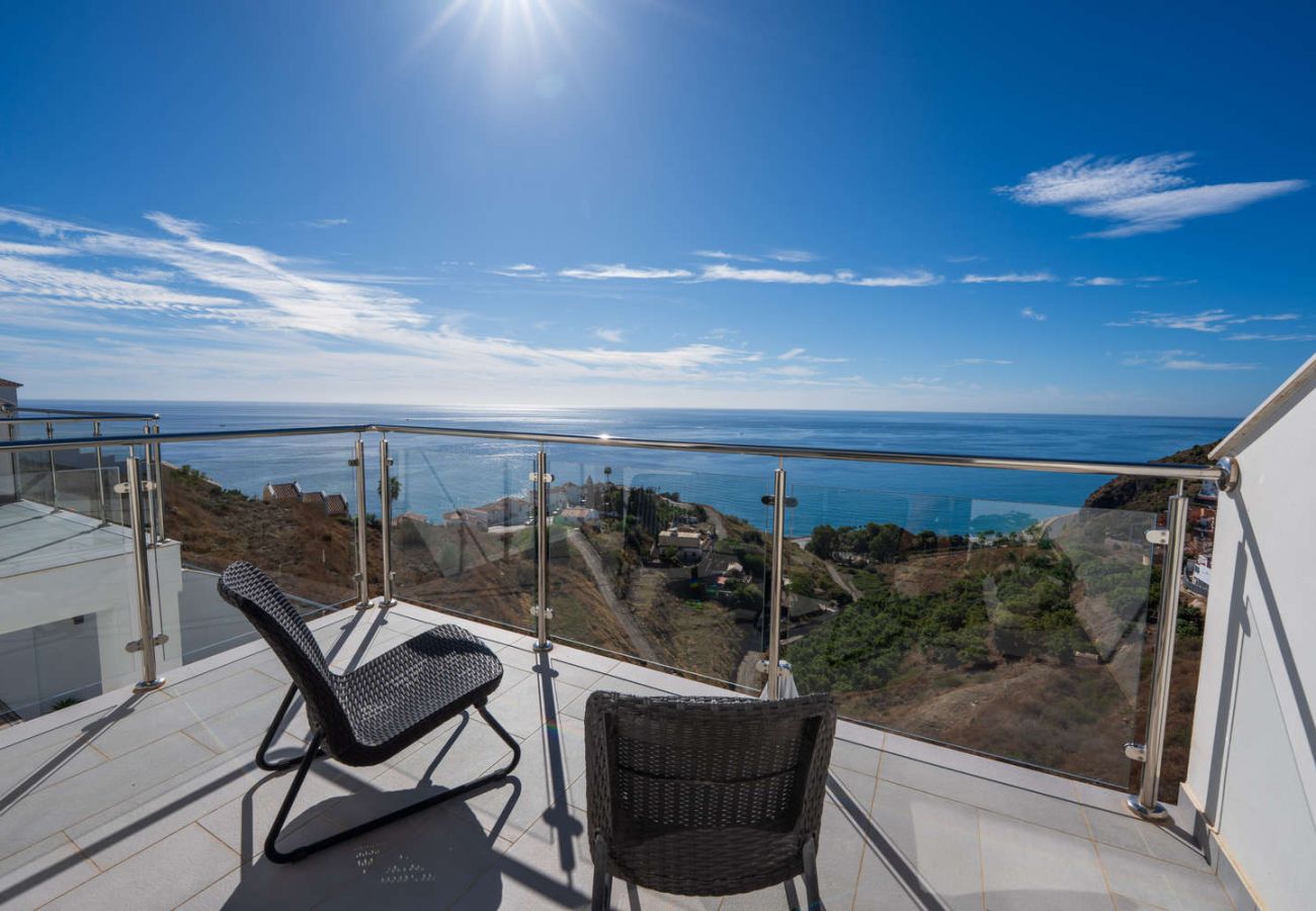 Apartamento en Nerja - Terrazas de Ladera Duplex 3 by Casasol 