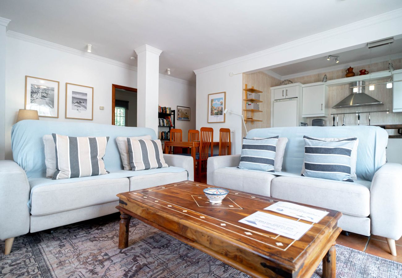Villa en Torrox Costa - Villa Calidum: Villa con Piscina Privada en Nerja