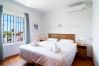 Villa en Torrox Costa - Villa Calidum: Villa con Piscina Privada en Nerja