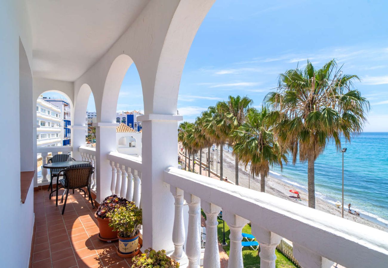 Apartamento en Nerja - Stella Maris Beachfront 2J by Casasol 