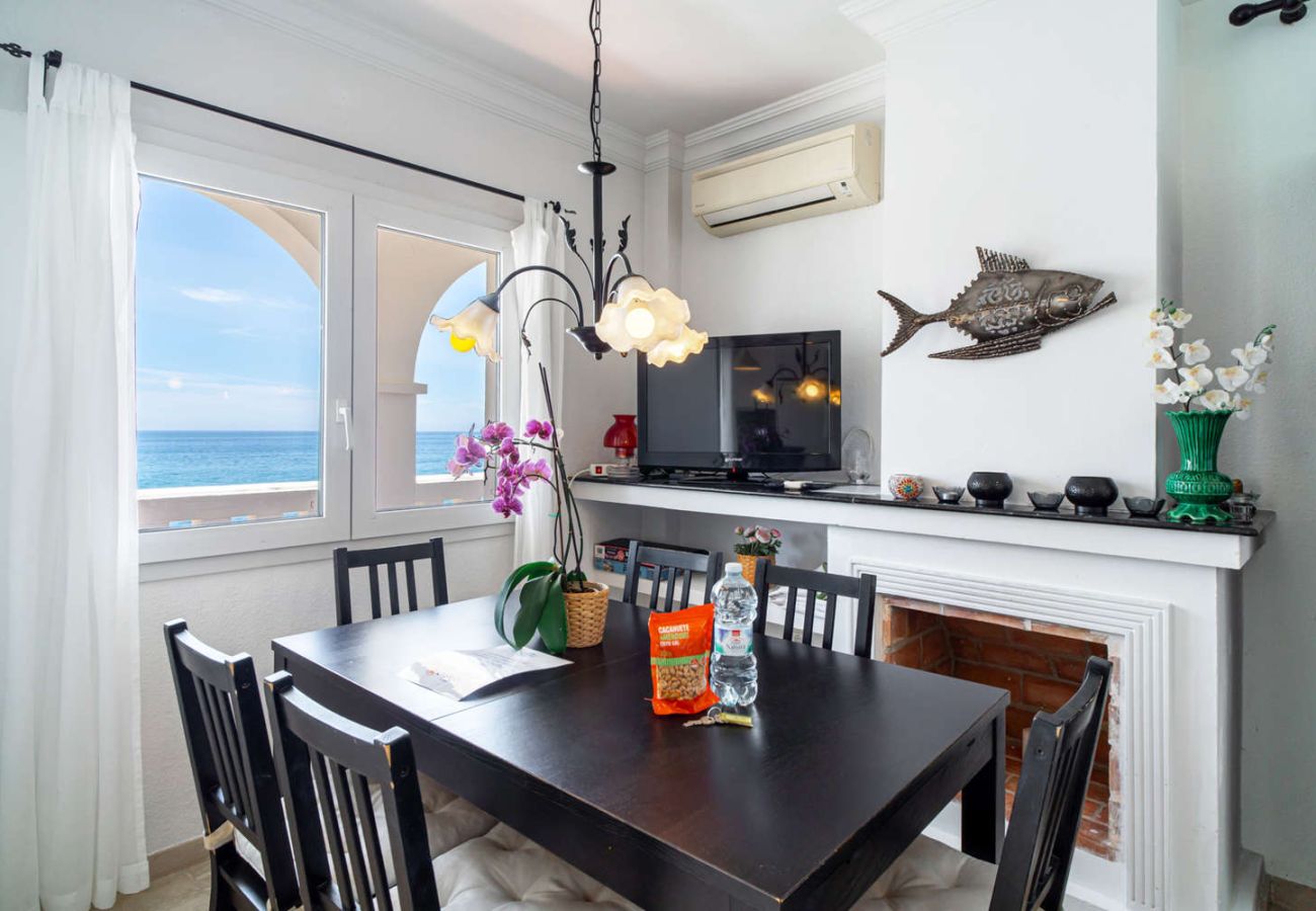 Apartamento en Nerja - Stella Maris Beachfront 2J by Casasol 