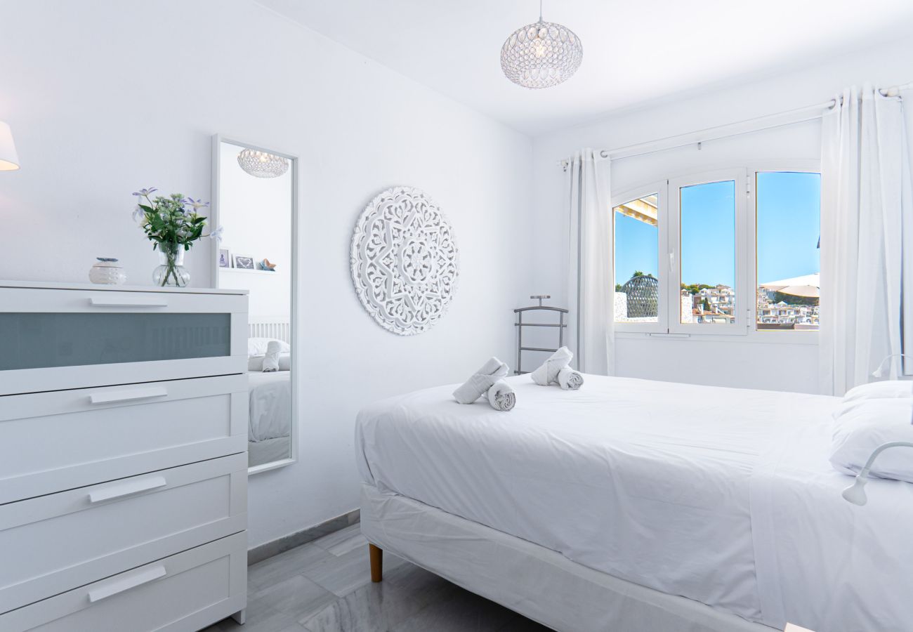 Apartamento en Nerja - Verano Azul Seasun 90B by Casasol