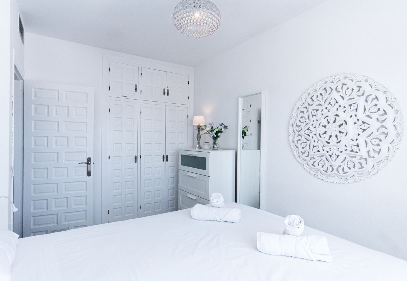 Apartamento en Nerja - Verano Azul Seasun 90B by Casasol