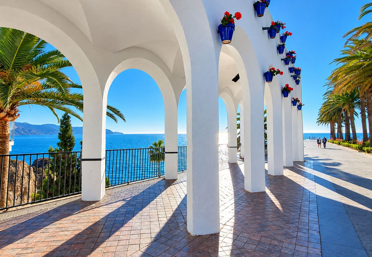 Apartamento en Nerja - Verano Azul Seasun 90B by Casasol