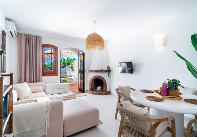 Apartamento en Nerja - San Francisco Deluxe 102 by Casasol 