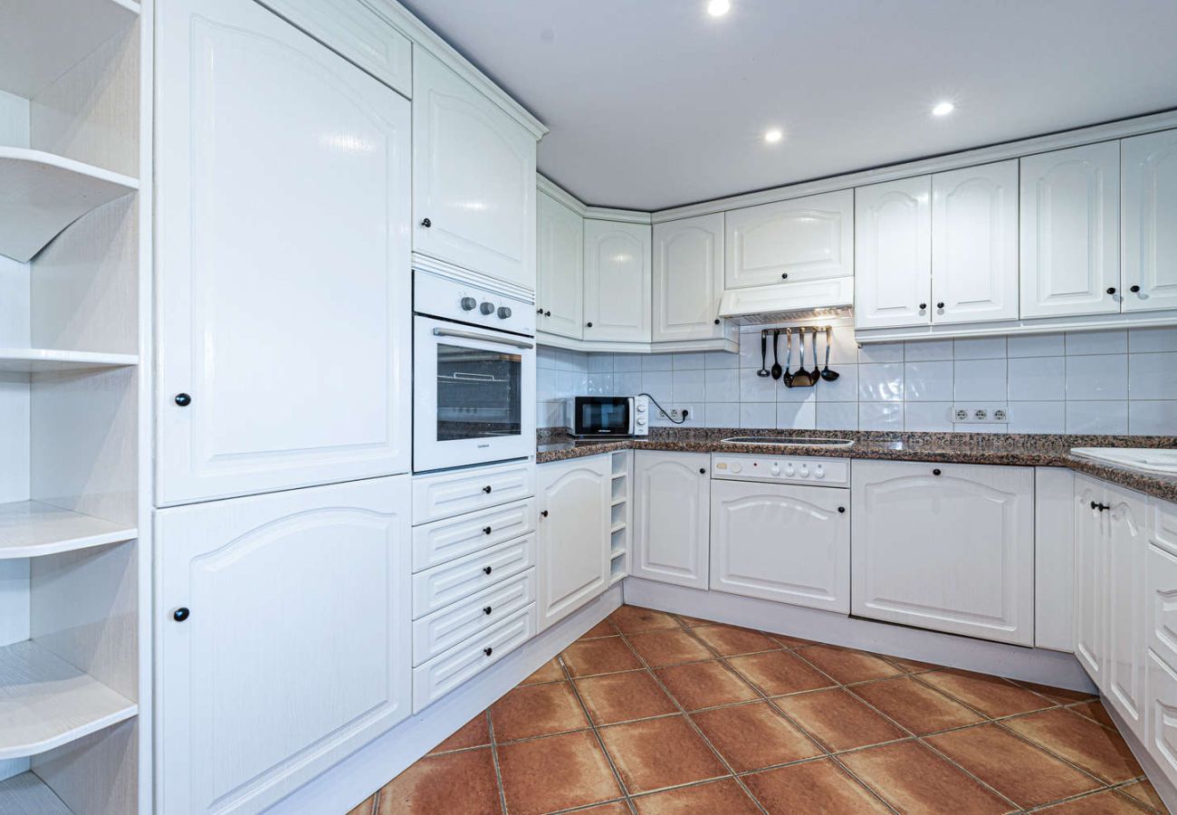 Apartamento en Nerja - Stella Maris Nerja Beachfront Apartment, Sea View 