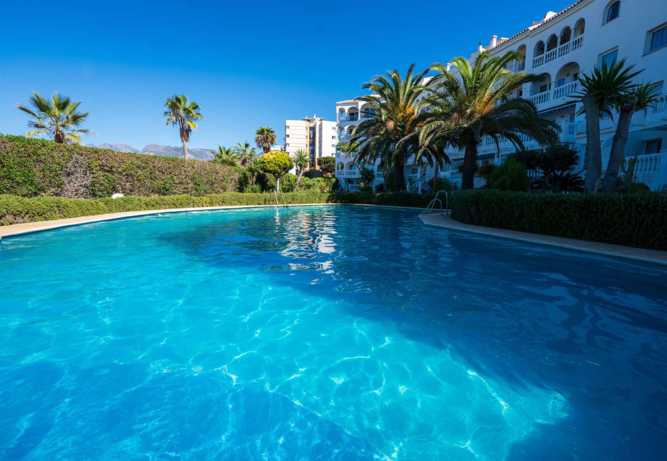 Apartamento en Nerja - Stella Maris Nerja Beachfront Apartment, Sea View 