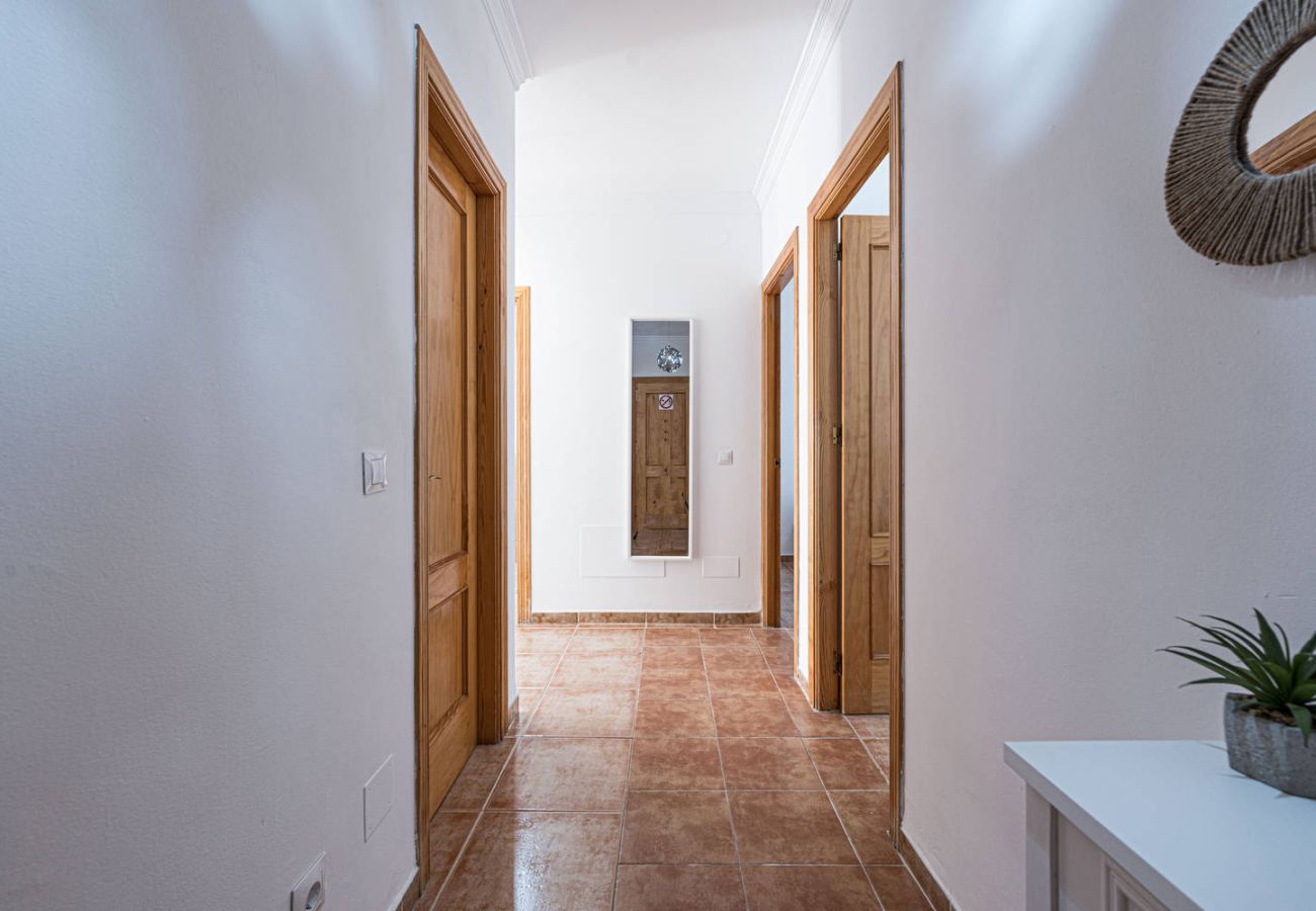 Apartamento en Nerja - Torrecilla Urban Beach Nerja: Apartamento con Piscina en la Azotea