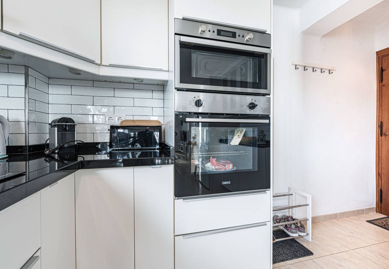 Cocina totalmente equipada en piso turístico