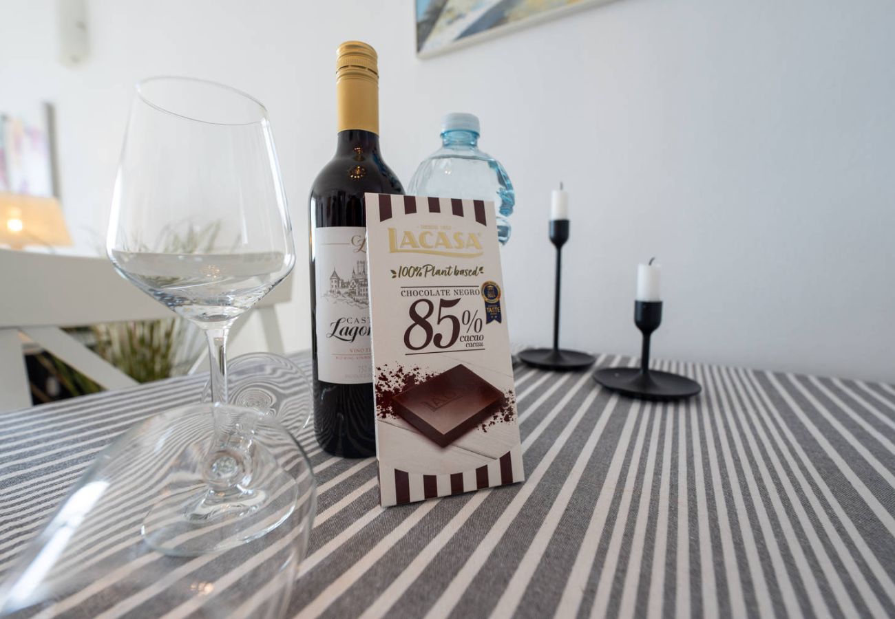 Detalle de bienvenida en alojamiento vacacional en Nerja