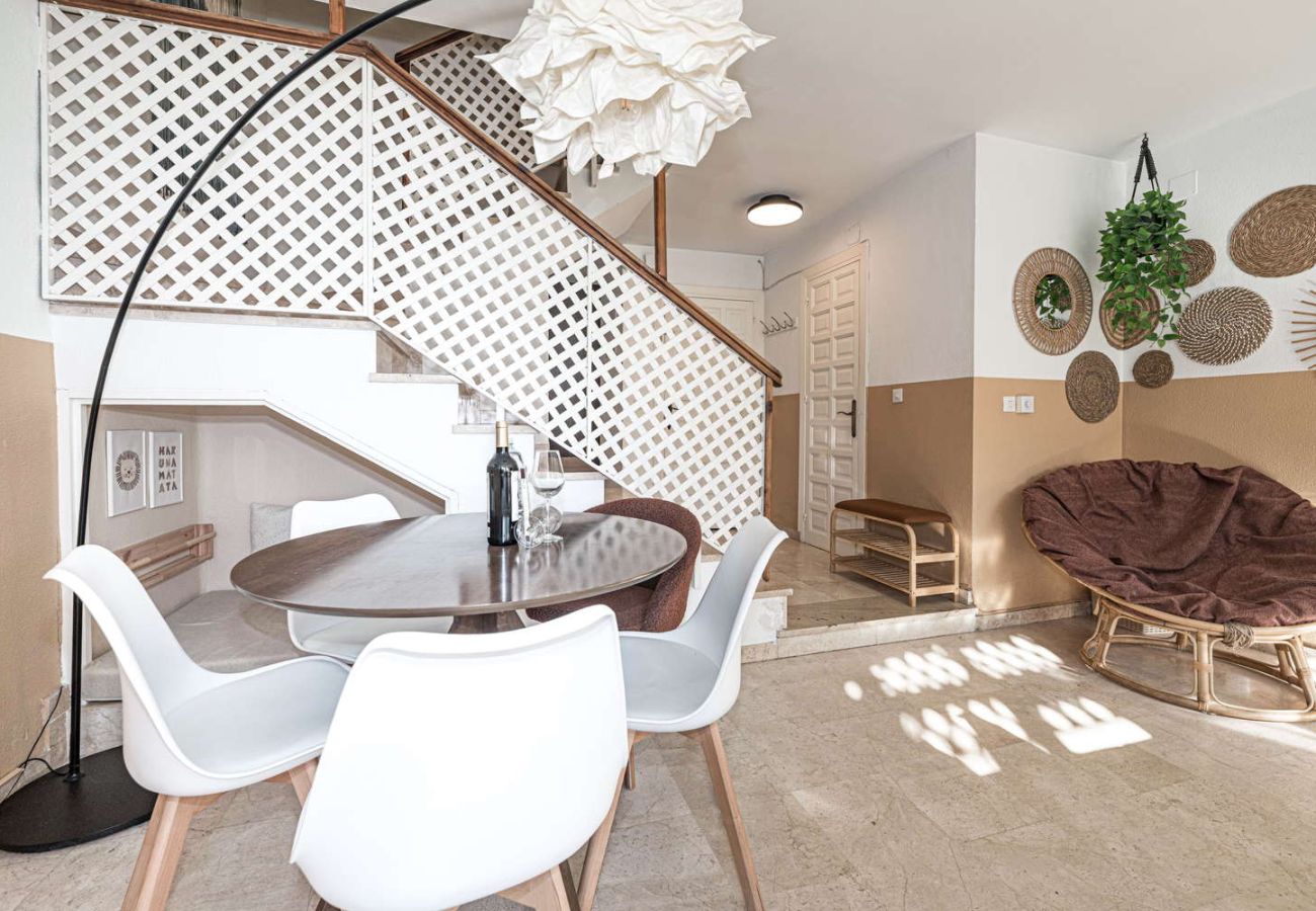 Apartamento en Nerja - Casa Lena Verano Azul Nerja: Dúplex Familiar con Vistas
