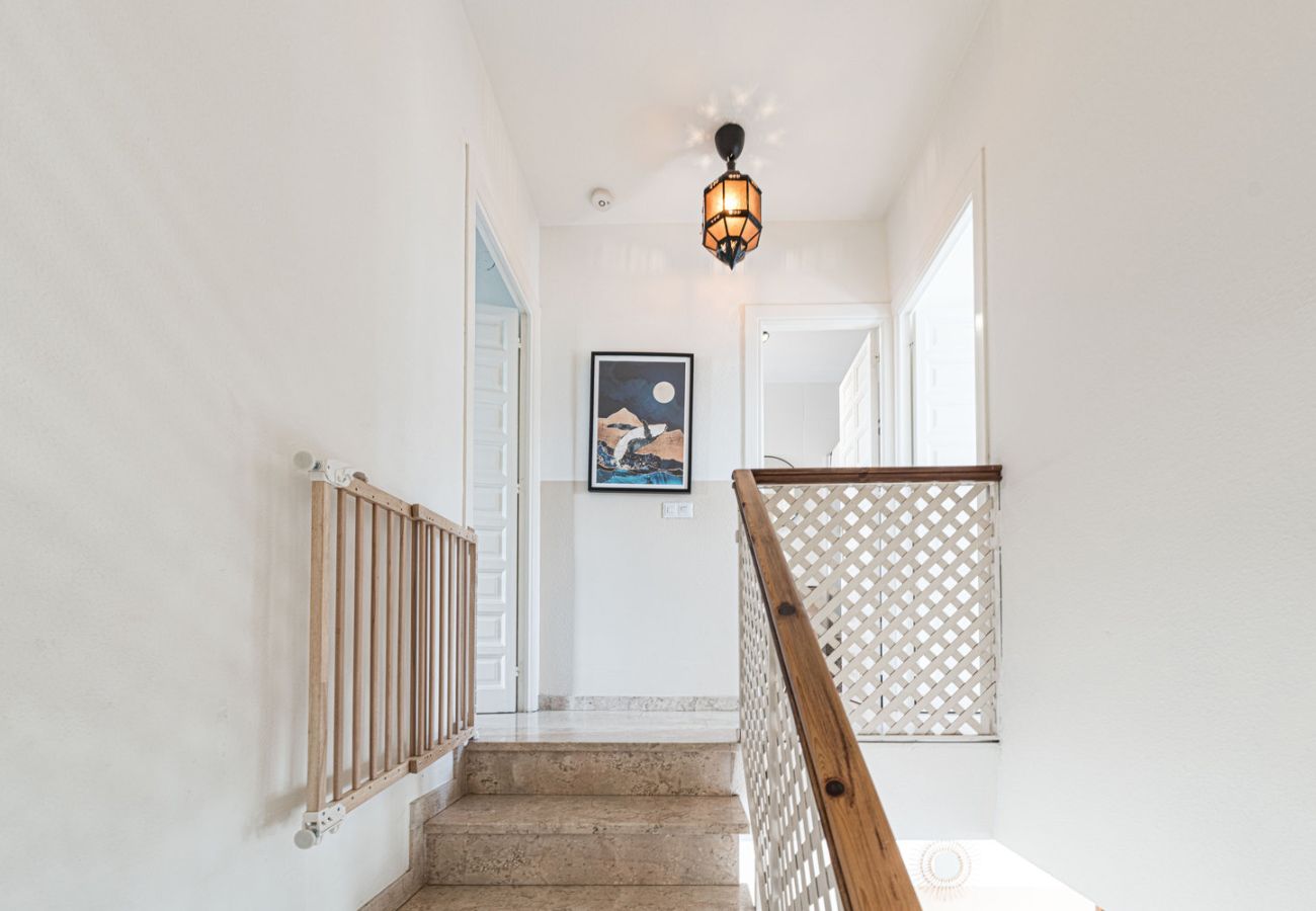 Apartamento en Nerja - Casa Lena Verano Azul Nerja: Dúplex Familiar con Vistas