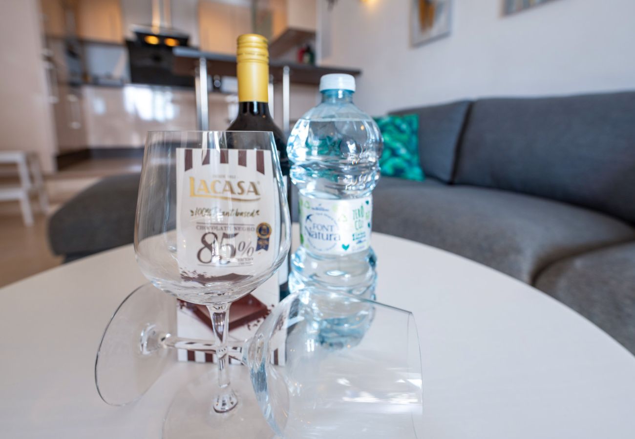 Apartamento en Nerja - Casa Tranquila: Apartamento con vistas al mar en San Juan de Capistrano, Nerja