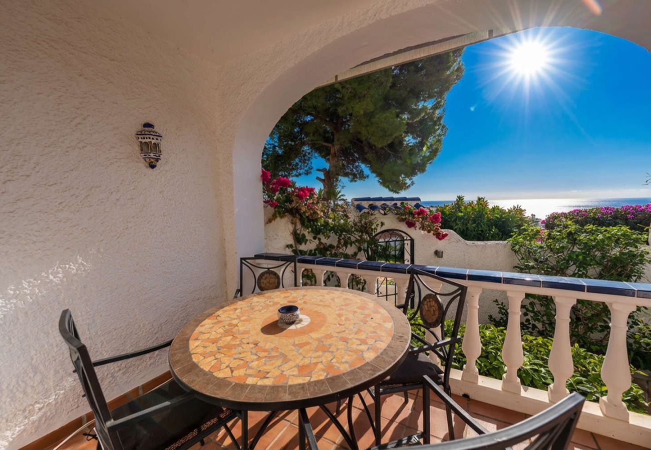 Apartamento en Nerja - Casa Tranquila: Apartamento con vistas al mar en San Juan de Capistrano, Nerja
