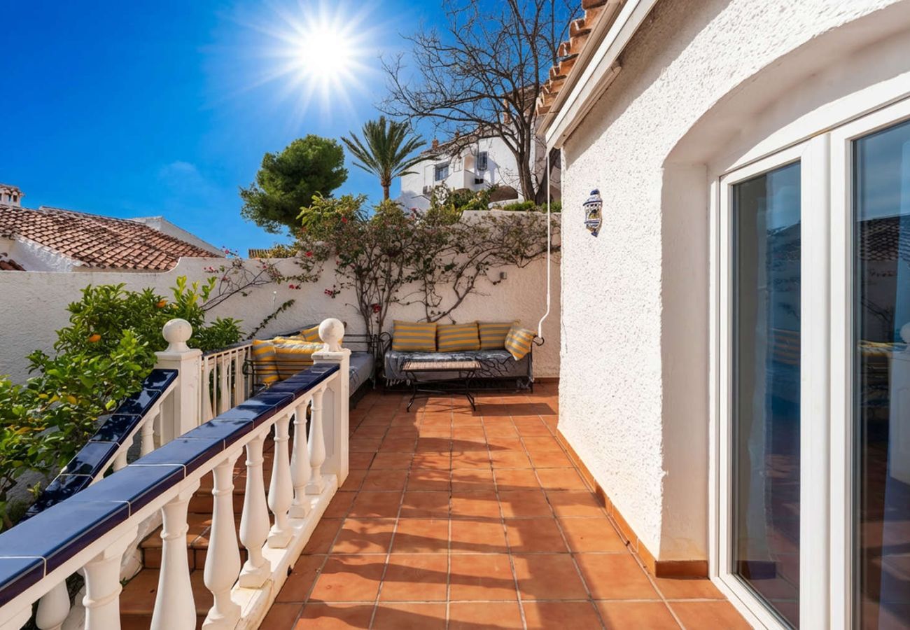 Apartamento en Nerja - Casa Tranquila: Apartamento con vistas al mar en San Juan de Capistrano, Nerja
