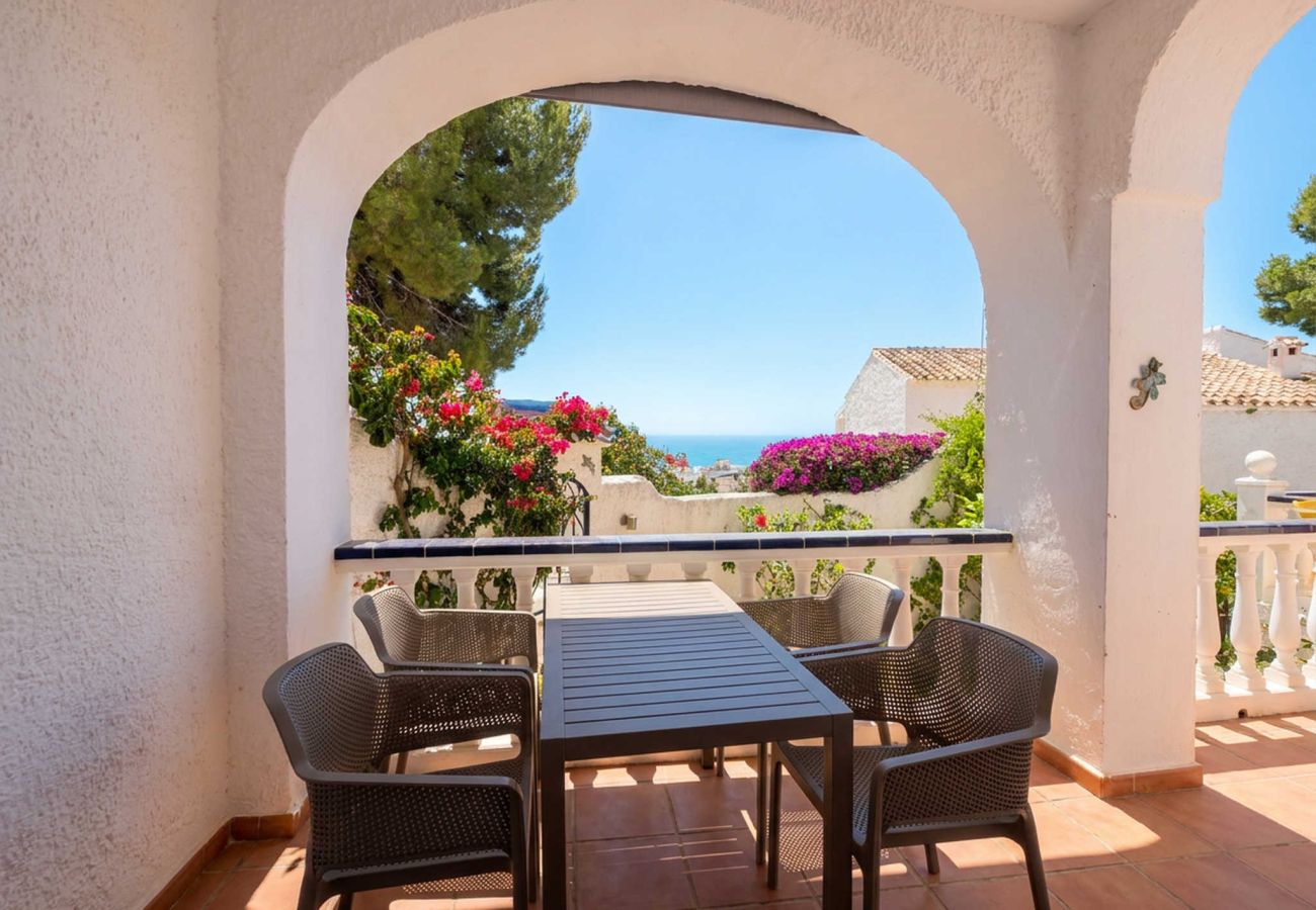 Apartamento en Nerja - Casa Tranquila: Apartamento con vistas al mar en San Juan de Capistrano, Nerja