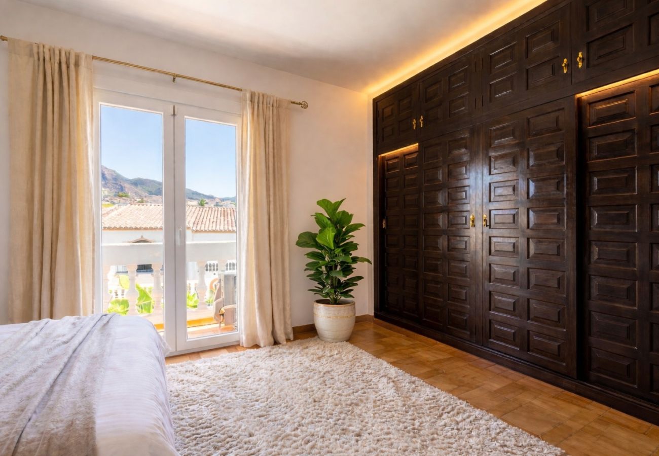 Casa adosada en Nerja - Casa Lavanda – Casa de vacaciones en Nerja con vistas al mar y piscina