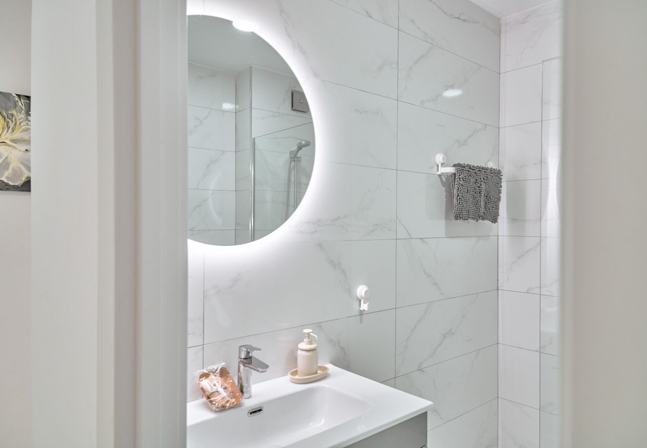 Apartamento en Nerja - Tucuman 3 Los Huertos Nerja: Apartamento Soleado