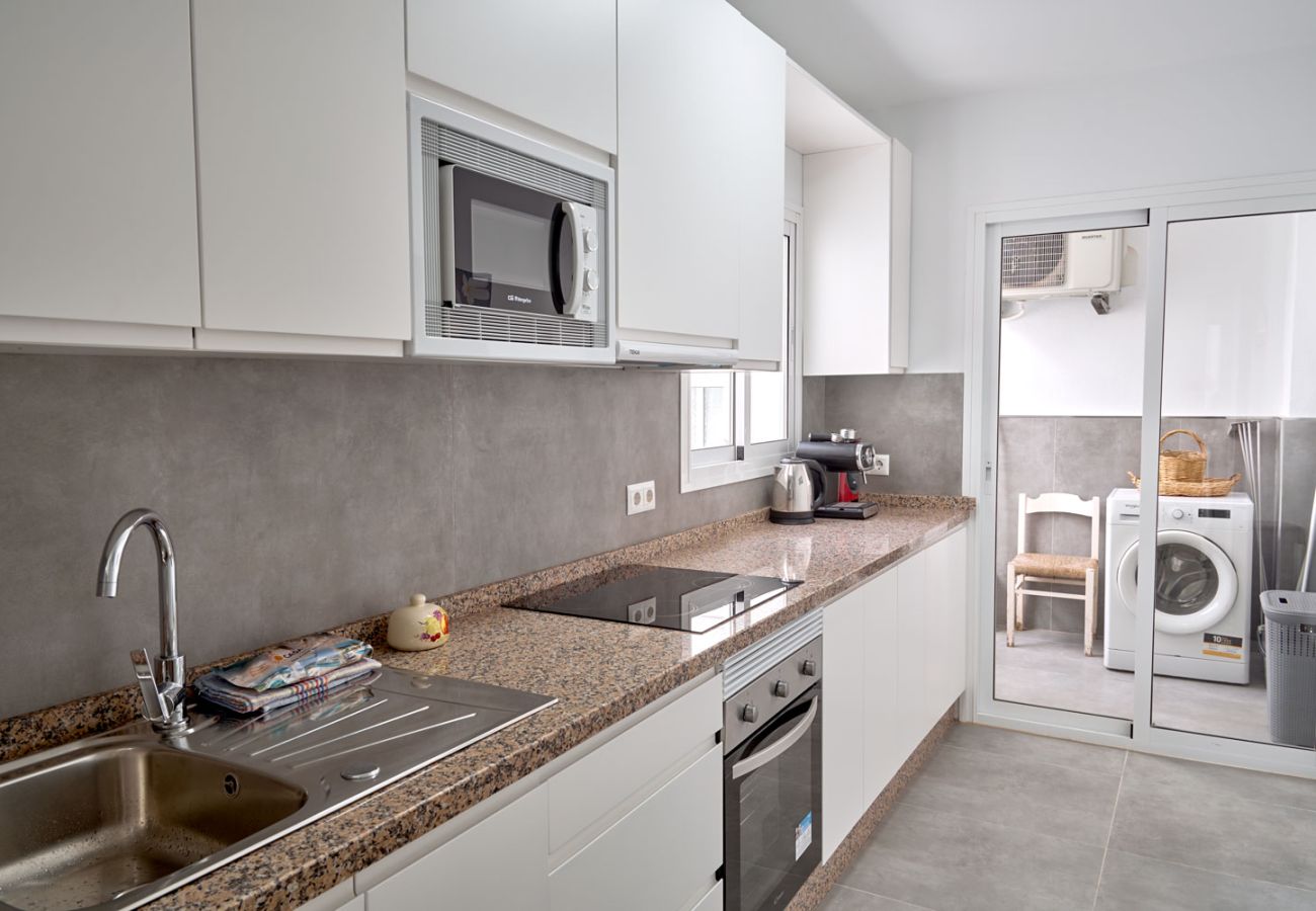 Apartamento en Nerja - Tucuman 3 Los Huertos Nerja: Apartamento Soleado