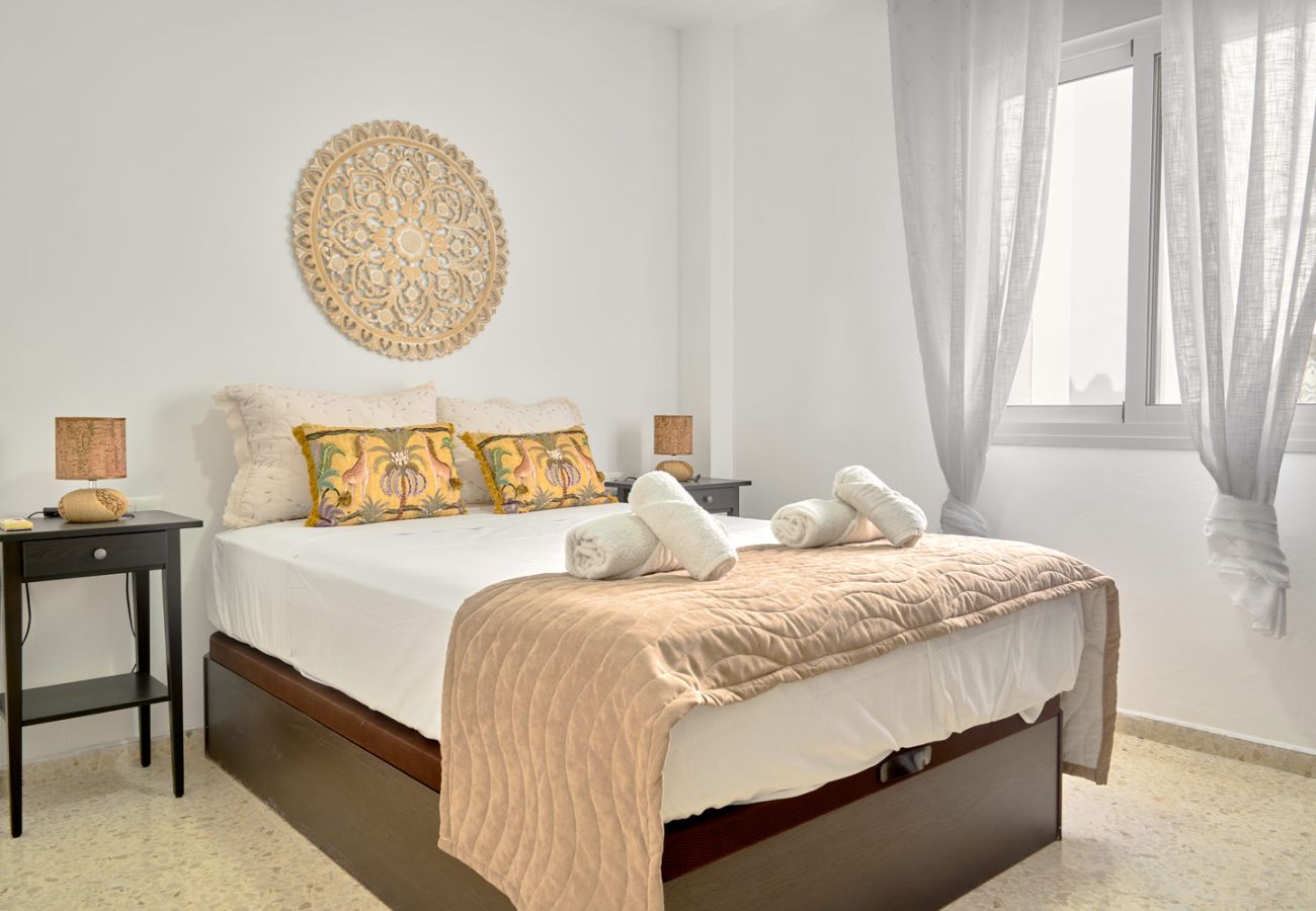 Apartamento en Nerja - Tucuman 3 Los Huertos Nerja: Apartamento Soleado