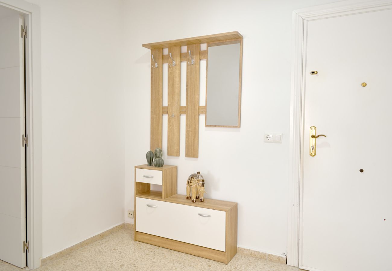 Apartamento en Nerja - Tucuman 3 Los Huertos Nerja: Apartamento Soleado