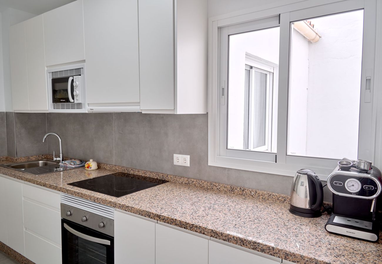 Apartamento en Nerja - Tucuman 3 Los Huertos Nerja: Apartamento Soleado