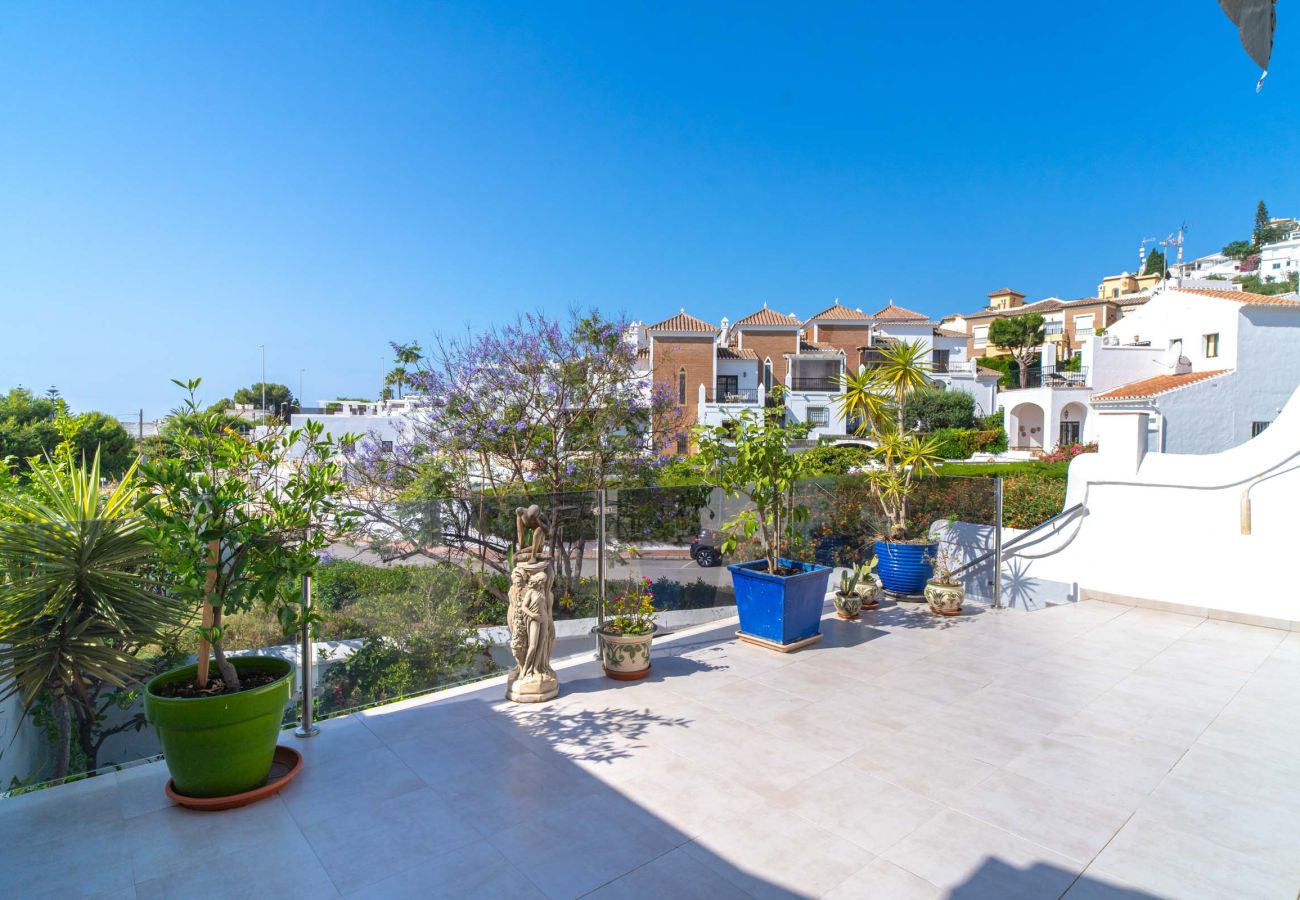 Apartamento en Nerja - Apartamento Tropicana 6C en Nerja con Vistas al Mar