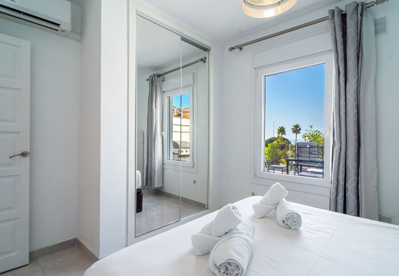 Apartamento en Nerja - Apartamento Tropicana 6C en Nerja con Vistas al Mar