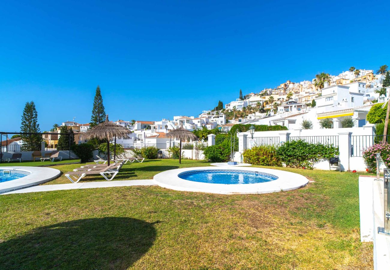 Apartamento en Nerja - Apartamento Tropicana 6C en Nerja con Vistas al Mar