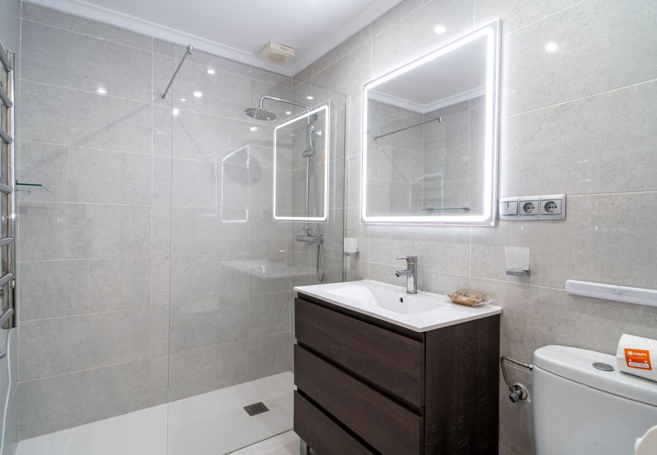 Apartamento en Nerja - Apartamento Tropicana 6C en Nerja con Vistas al Mar