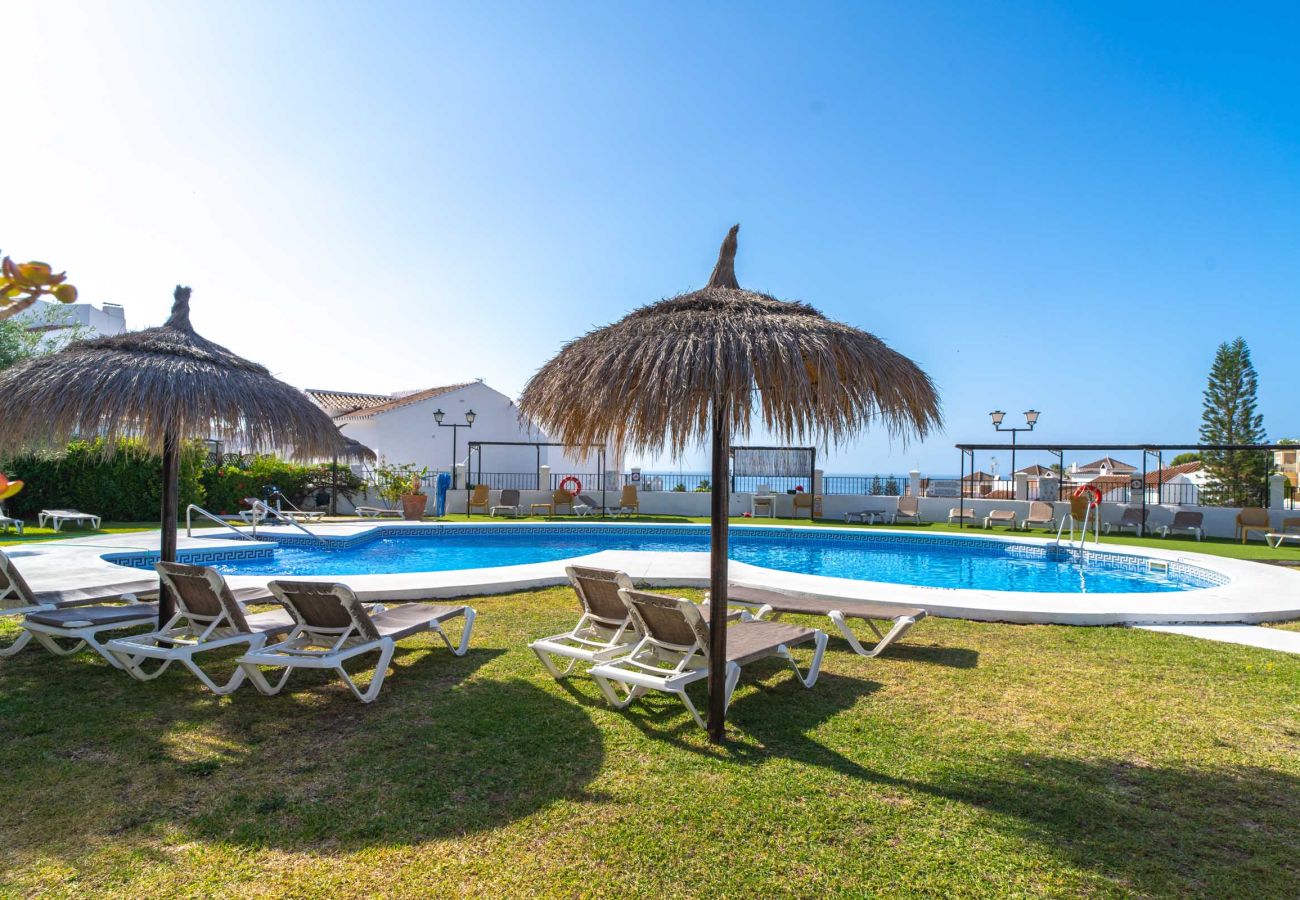 Apartamento en Nerja - Apartamento Tropicana 6C en Nerja con Vistas al Mar