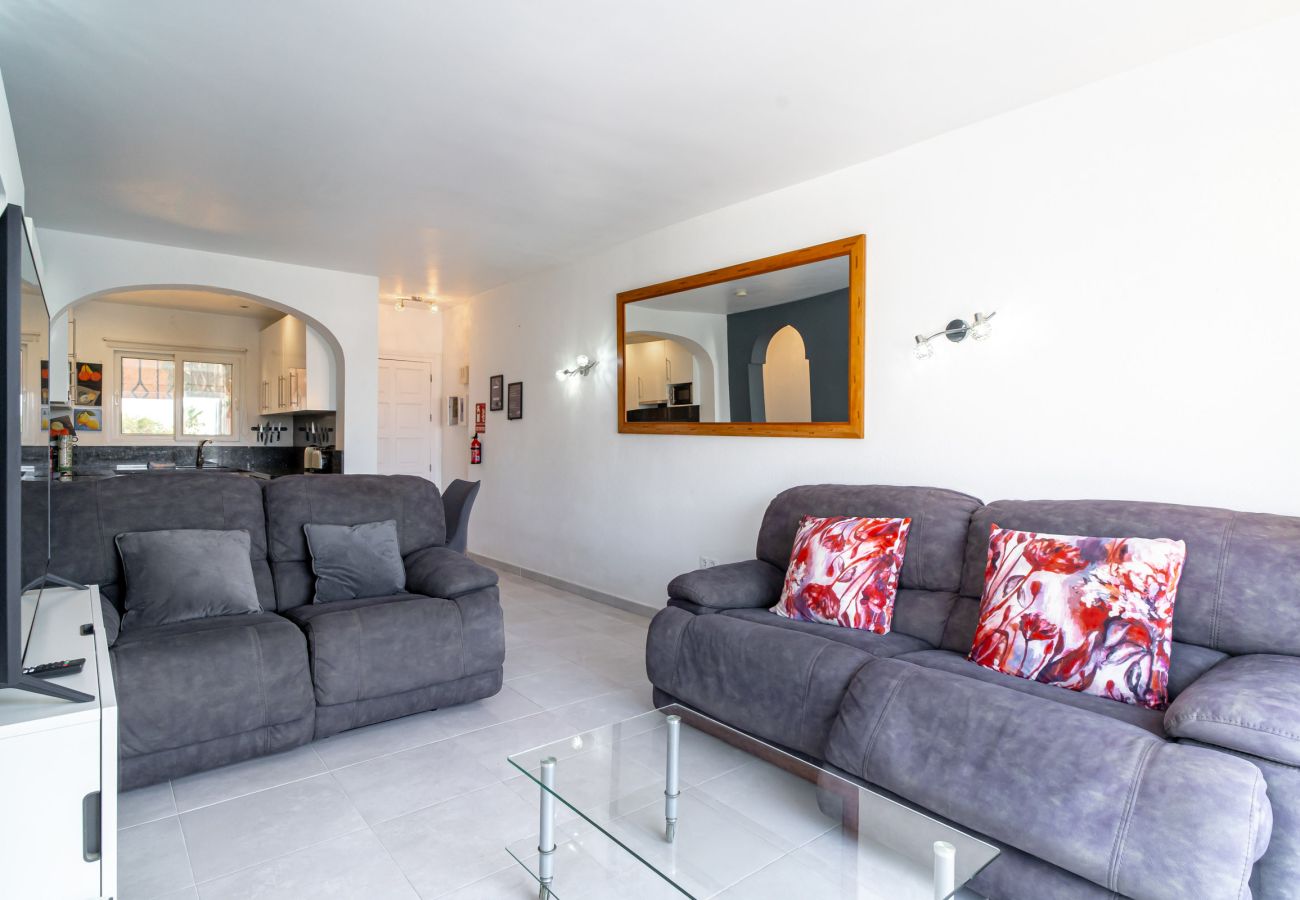 Apartamento en Nerja - Apartamento Tropicana 6C en Nerja con Vistas al Mar