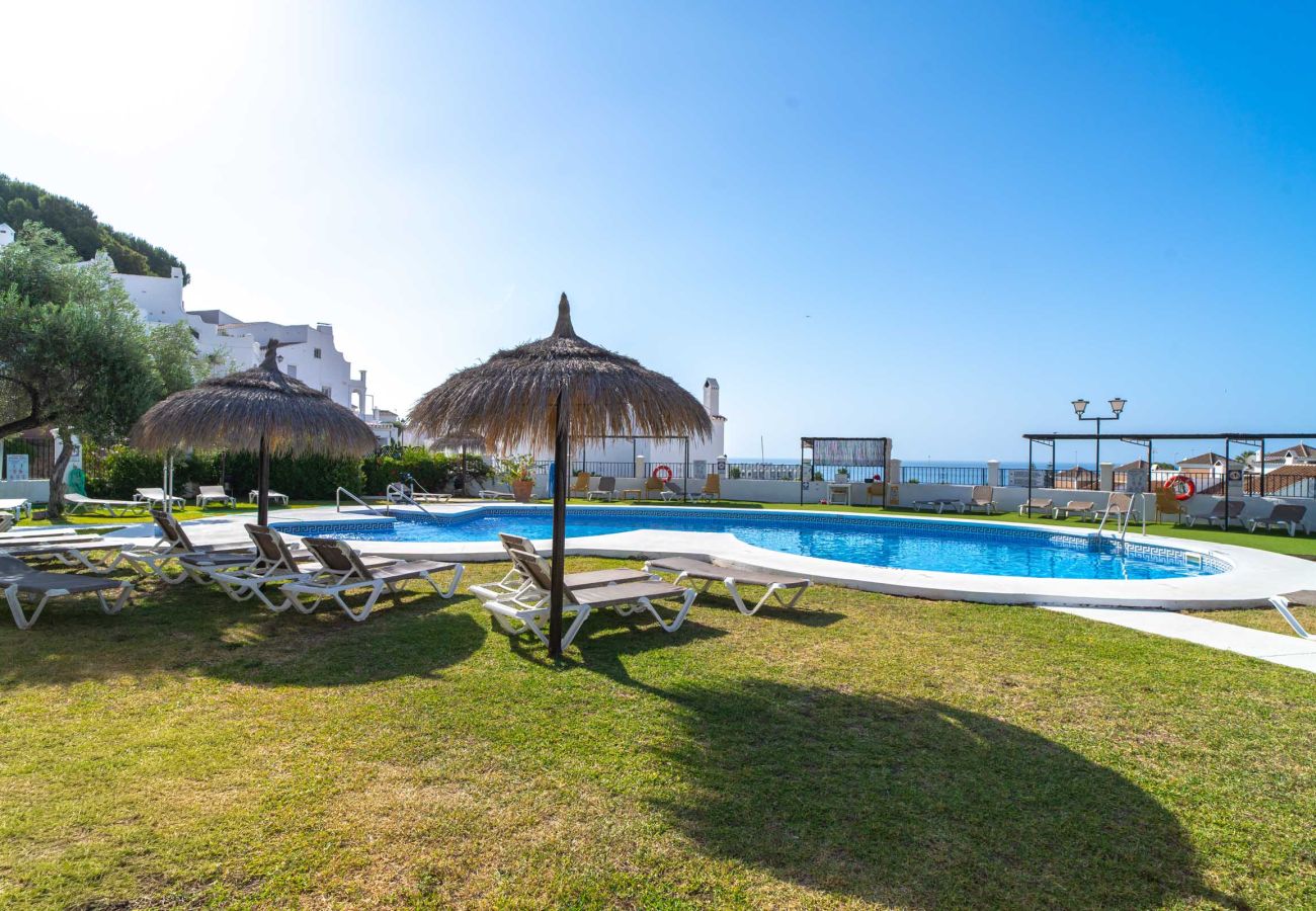 Apartamento en Nerja - Apartamento Tropicana 6C en Nerja con Vistas al Mar