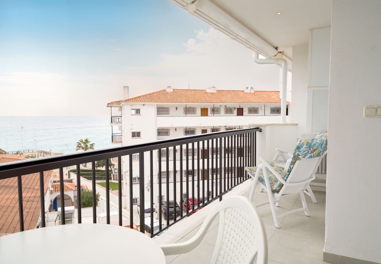 Apartamento en Nerja - Apartamento Arce I 26 en Playa Torrecilla Nerja con Vistas al Mar