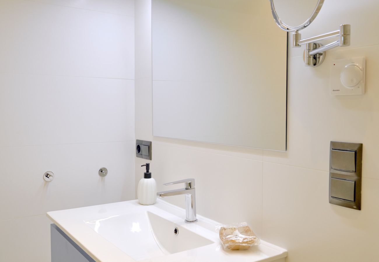 Apartamento en Nerja - Apartamento Arce I 26 en Playa Torrecilla Nerja con Vistas al Mar