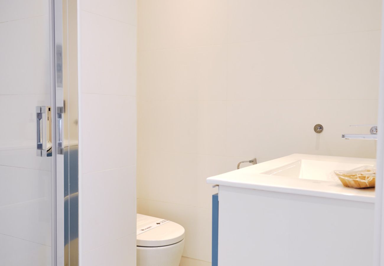 Apartamento en Nerja - Apartamento Arce I 26 en Playa Torrecilla Nerja con Vistas al Mar