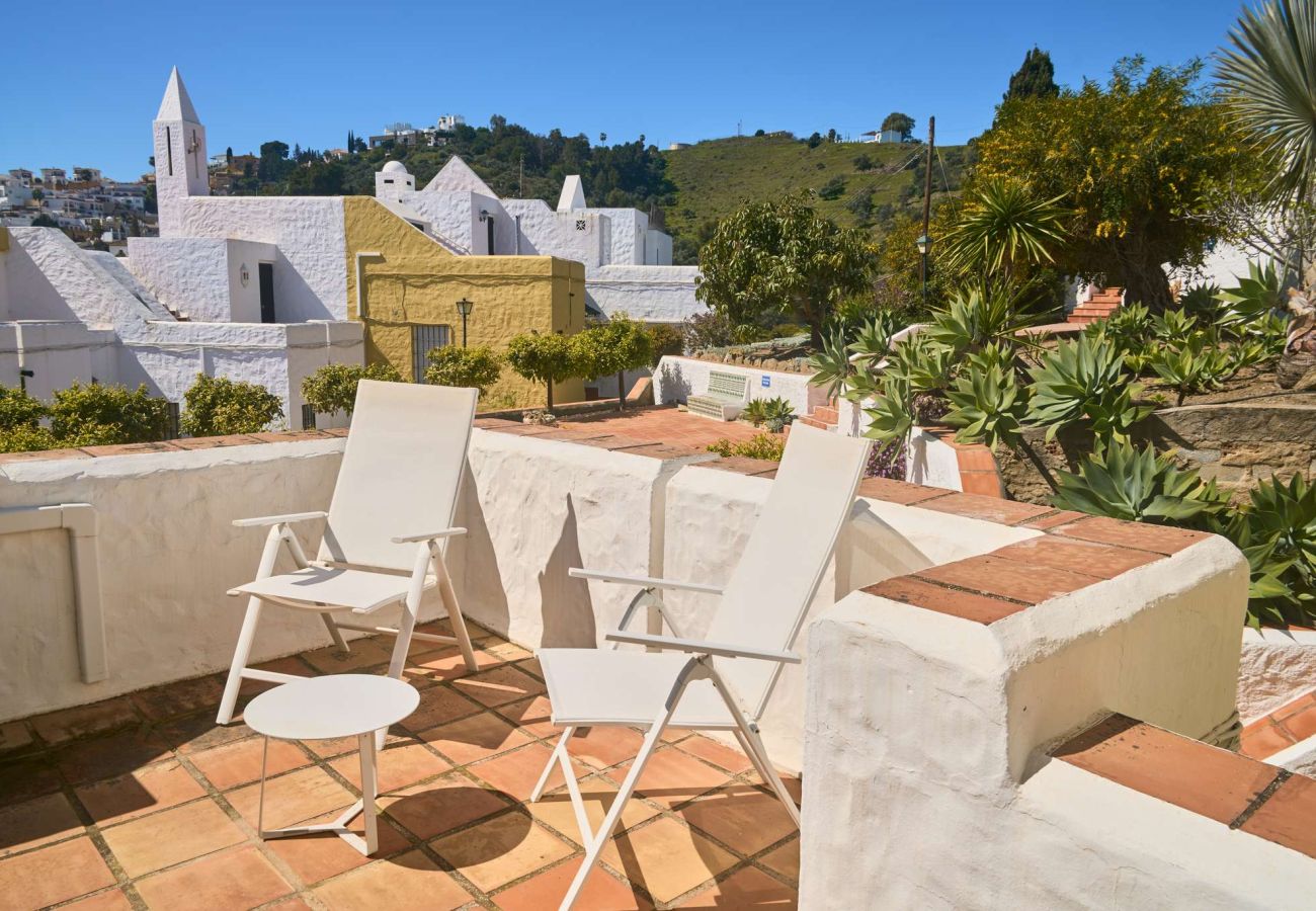 Casa adosada en Nerja - Casablanca 9: Dúplex con Terrazas en Varios Niveles, Vistas al Mar y Atardecer
