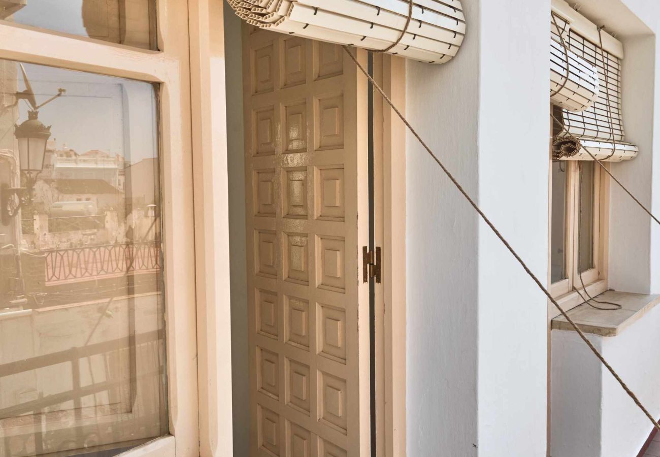 Casa adosada en Nerja - Casa Chica: Casa Vacacional con Azotea en Calle Cristo, Nerja