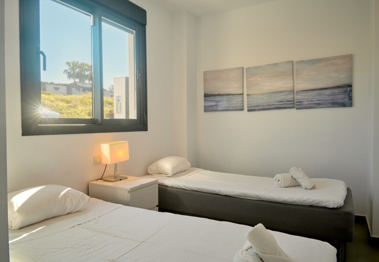 Apartamento en Nerja - Penthouse Balcón del Mar D4: 3 Terrazas y Piscina Climatizada