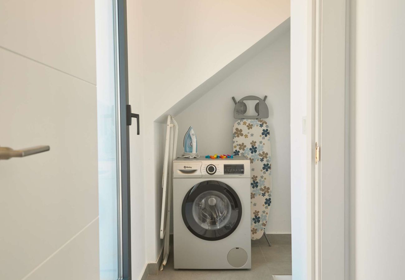 Apartamento en Nerja - Penthouse Balcón del Mar D4: 3 Terrazas y Piscina Climatizada