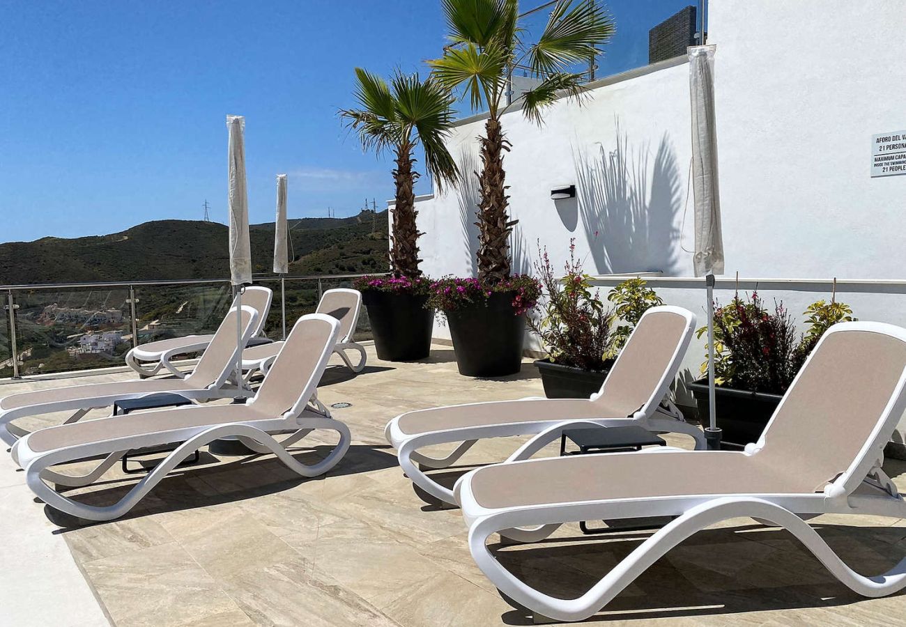 Apartamento en Nerja - Penthouse Balcón del Mar D4: 3 Terrazas y Piscina Climatizada