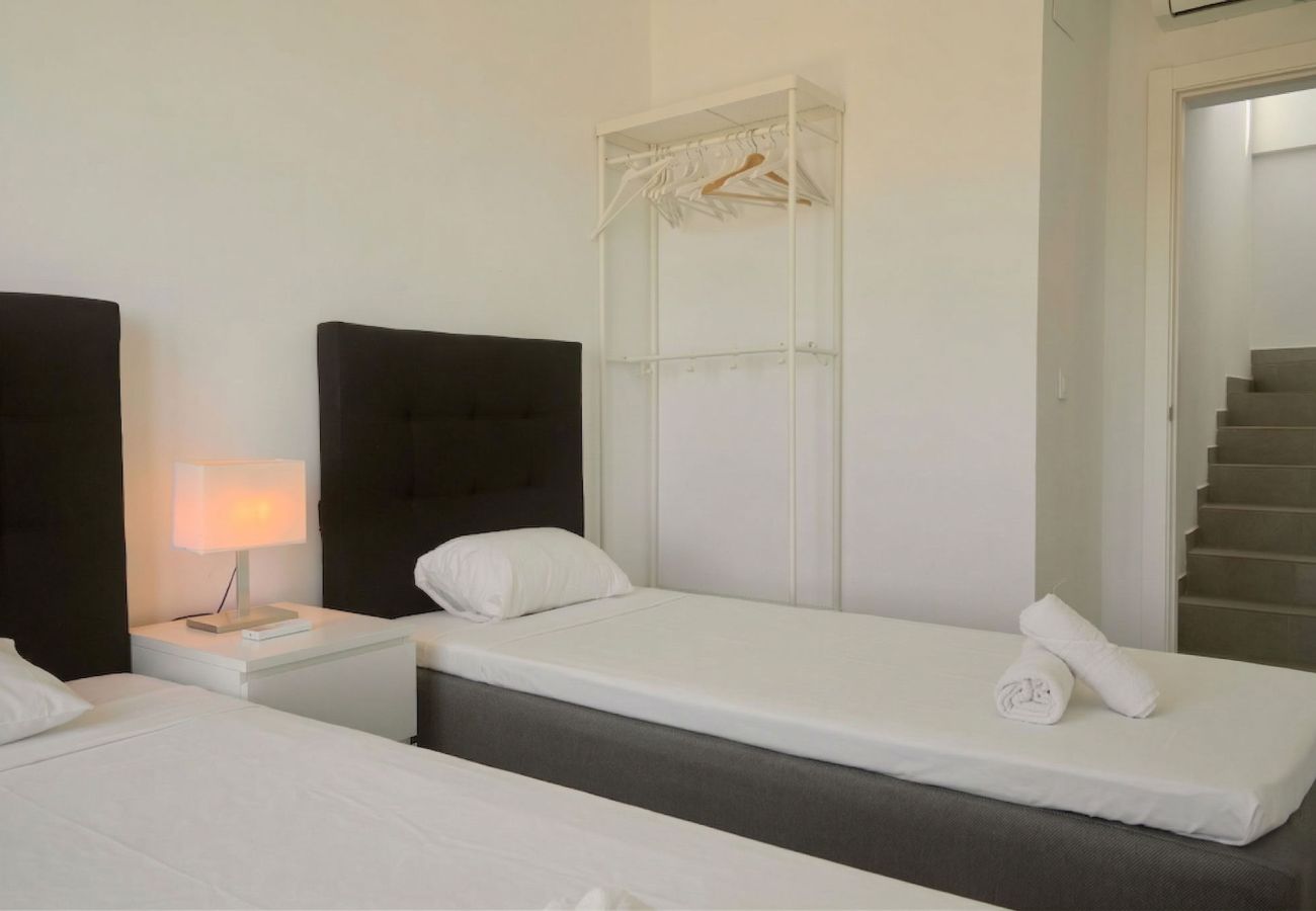 Apartamento en Nerja - Penthouse Balcon del Mar D4: 3 Terrazas y Piscina Climatizada en Nerja