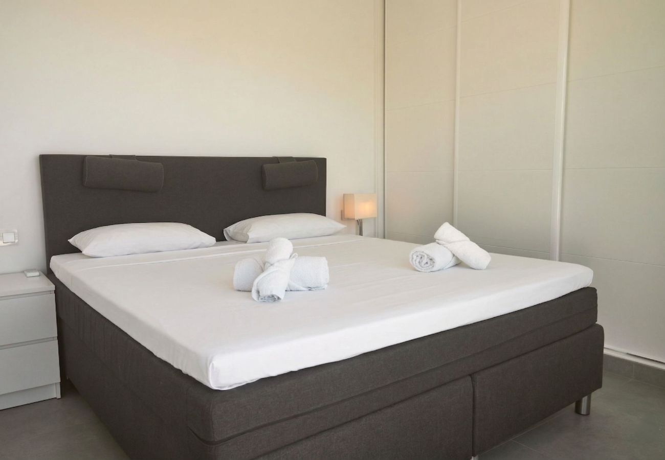 Apartamento en Nerja - Penthouse Balcon del Mar D4: 3 Terrazas y Piscina Climatizada en Nerja